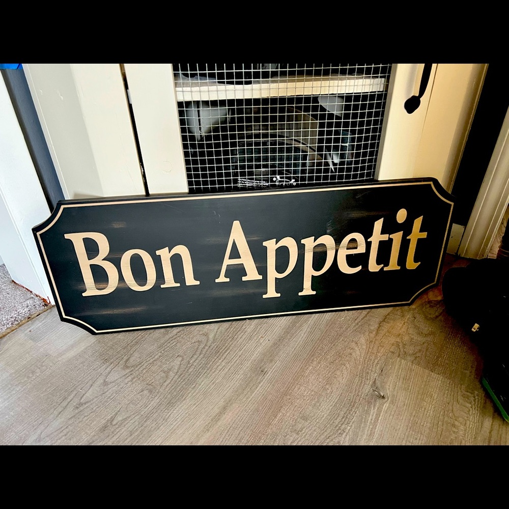 Bon appetit sign